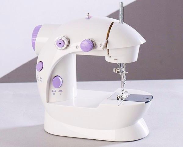 Miniature Household Multifunctional Sewing Machine – Portable Electric Stitching Tool for DIY Clothes & Crafts